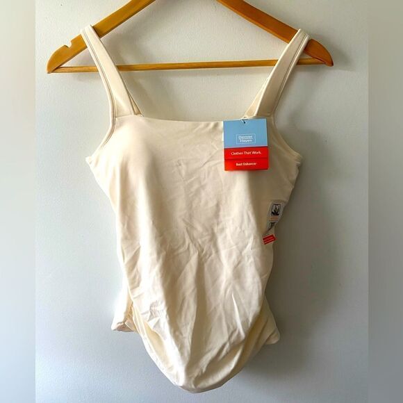 New Denver Hayes bust enhancer tank top with bra - Picture 1 of 8